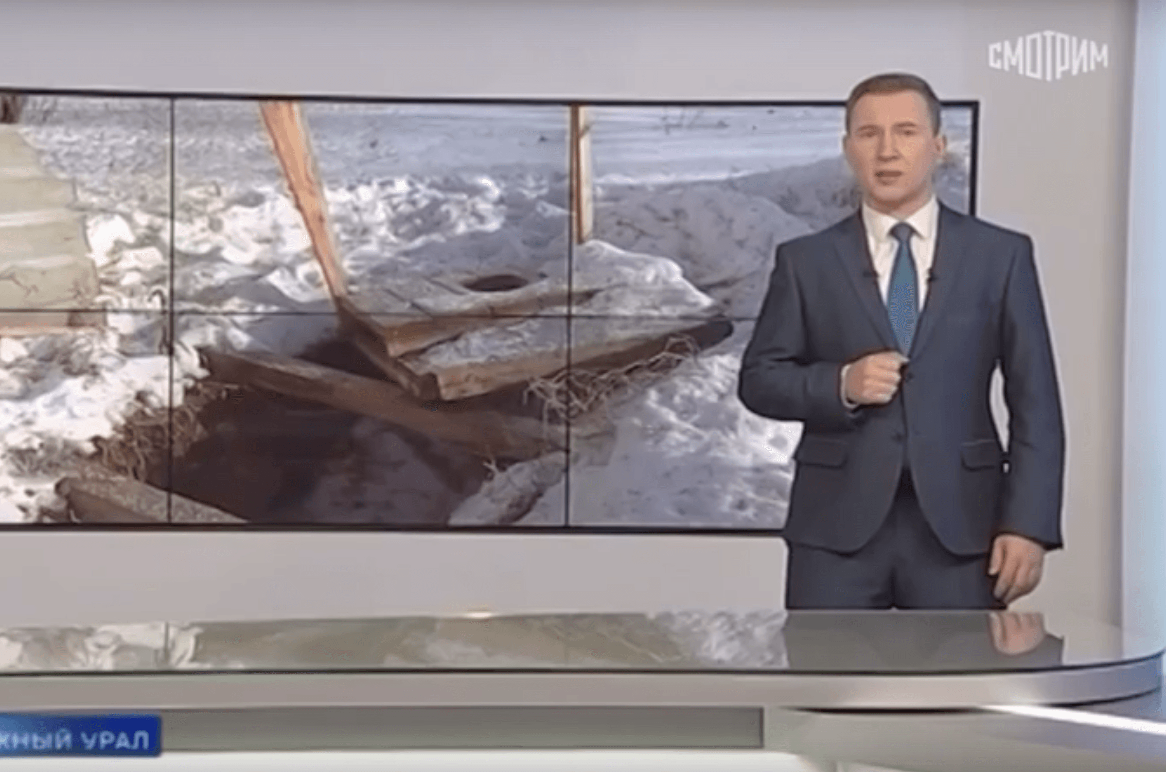 Житель челябинского поселка украл общественный туалет, чтобы растопить печку и погреться