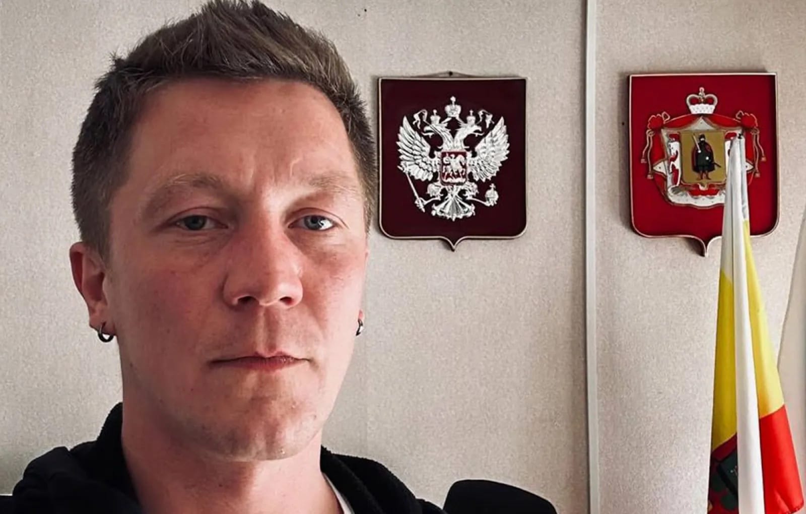 Сотрудникам Ксении Собчак вынесли приговор по делу о вандализме в отношении памятника Ленину — SOTA