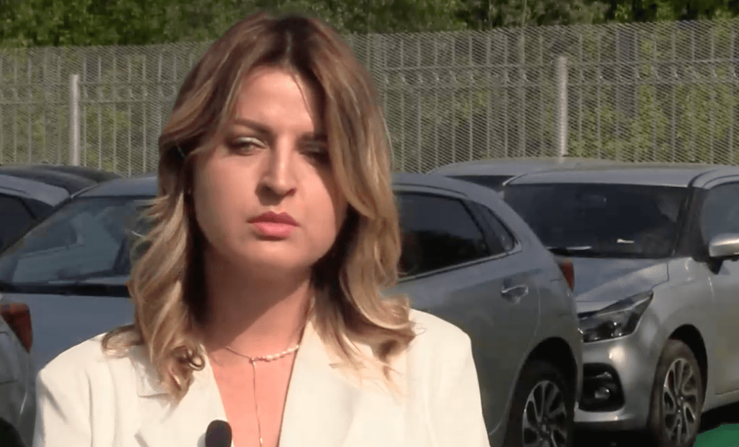 Семьям погибших в Украине российских силовиков вручили устаревшие Suzuki, ввезенные по «параллельному импорту» из Индии