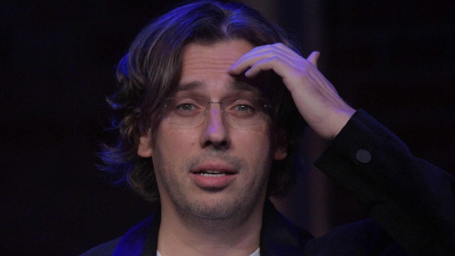 В Казахстане на двух площадках, где должен был выступать Максим Галкин, внезапно начались ремонтные работы