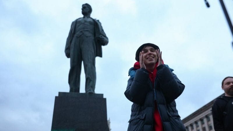 Суд приговорил поэтов Штовбу и Камардина к 5,5 и 7 годам за чтение стихов на Триумфальной площади