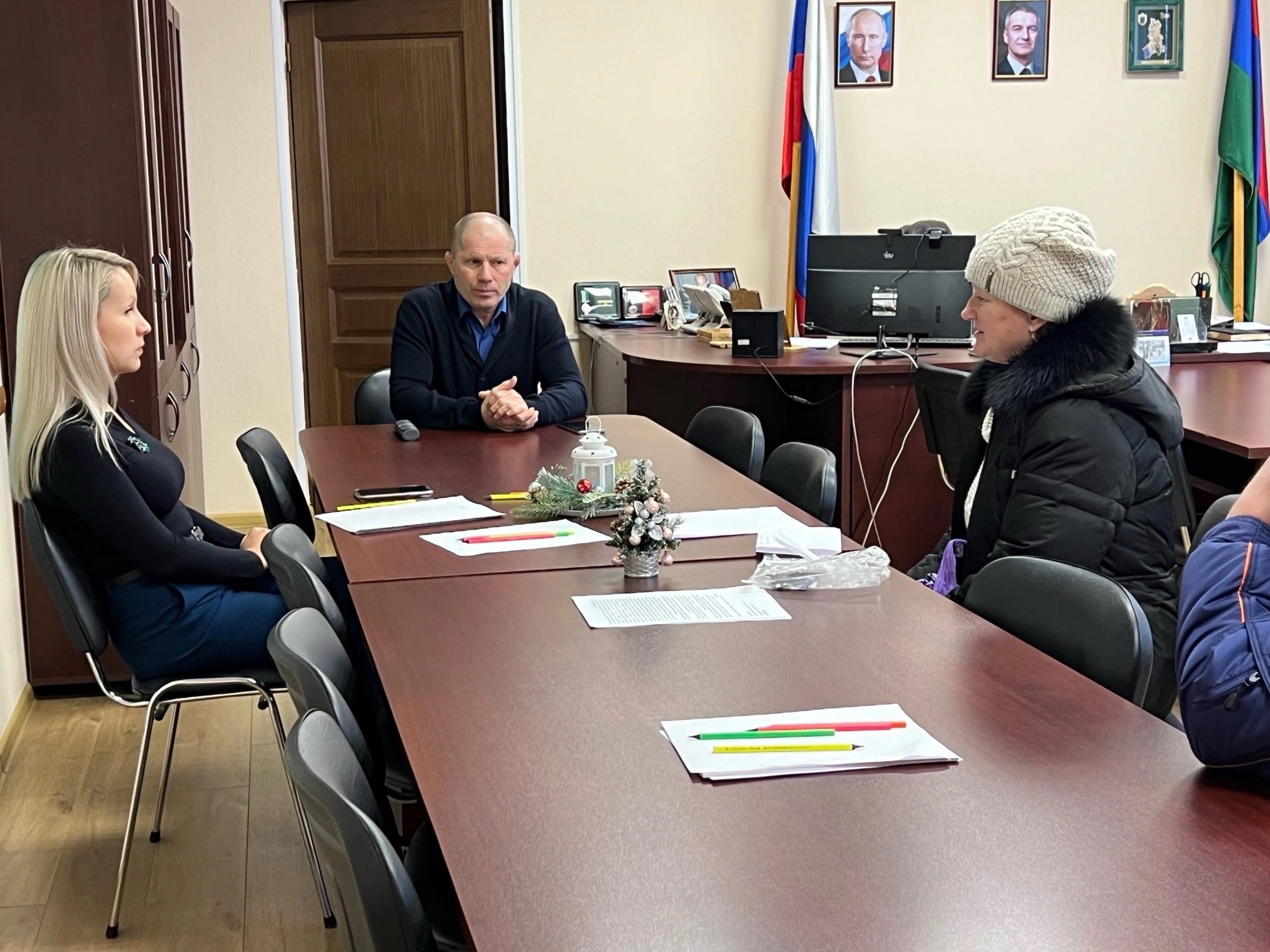 В Карелии отчитались о выдаче жилья матери срочника, погибшего на крейсере «Москва», прикрепив фото чужого дома