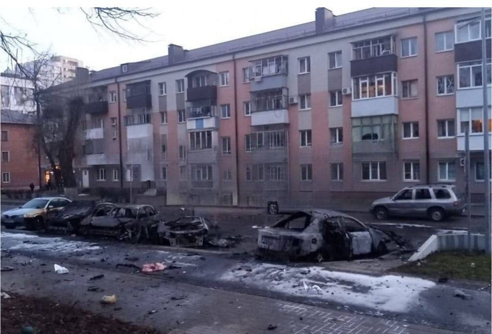 При обстреле Белгорода погиб человек, несколько ранены. Родителям школьников предлагают эвакуировать их из региона