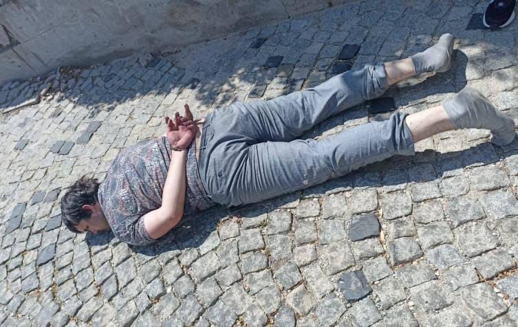 Обвиняемый в подрыве машины военного мог действовать в составе преступной группы — ТАСС