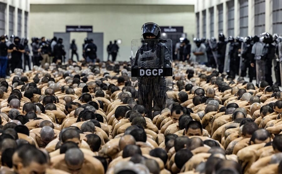 Американский федеральный судья признал администрацию Трампа виновной в неисполнении судебного решения о приостановке депортации венесуэльцев