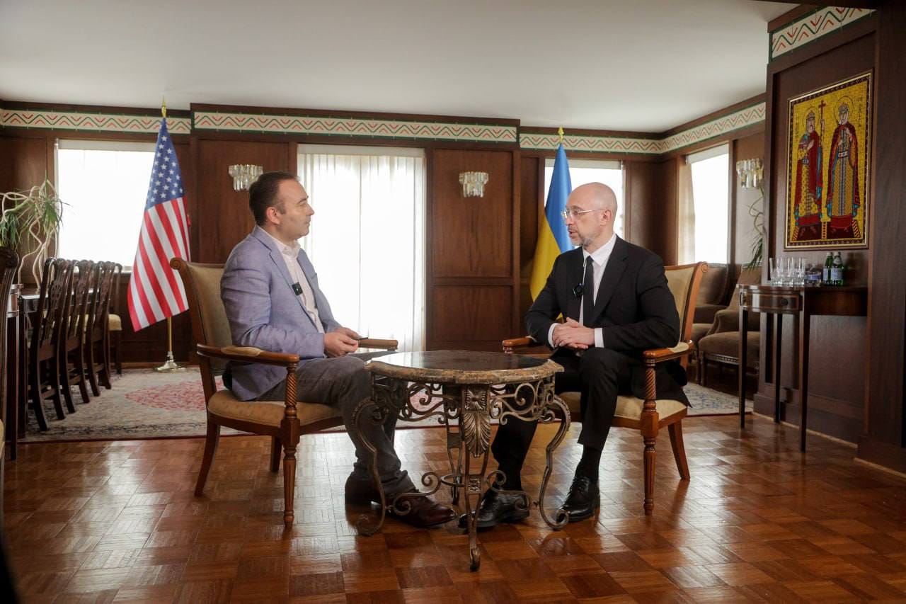 США и Украина договорились не включать в сделку по ресурсам американскую помощь, предоставленную раньше