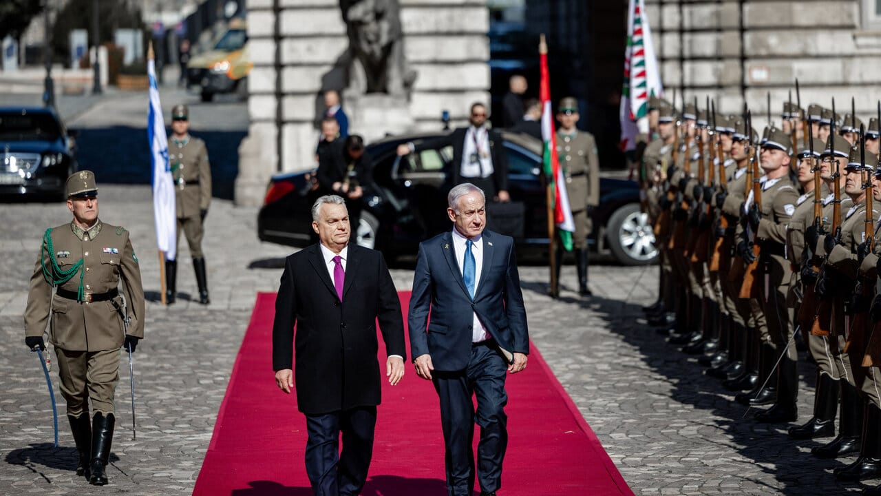 Парламент Венгрии одобрил выход страны из Международного уголовного суда