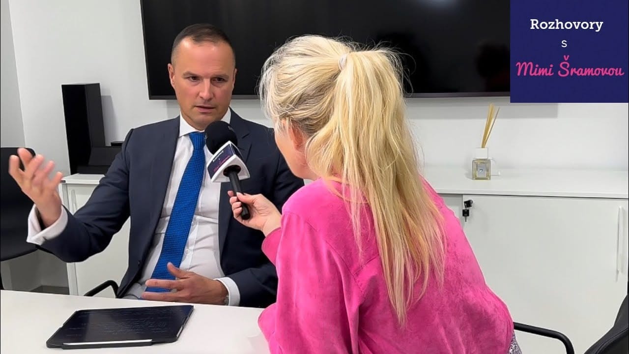 Фонд, занимающийся вербовкой иностранцев для ГРУ, привозил в Москву советника премьера Словакии Фицо