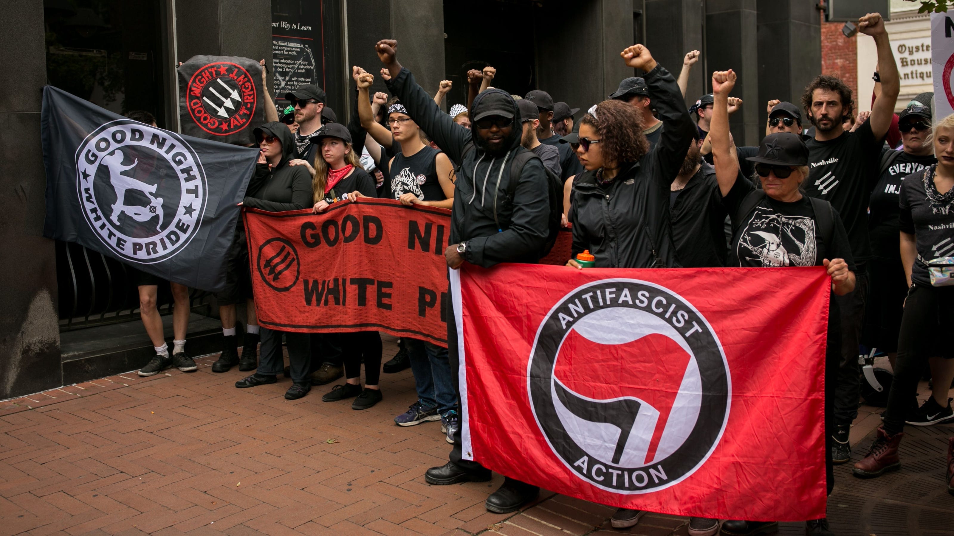 Трамп объявил о признании движения «Антифа» террористической организацией, но Госдеп пока не принял решения