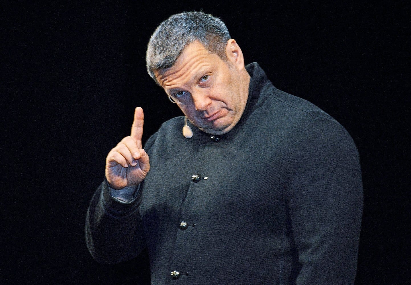 Владимир Соловьев распространил вторую за месяц фейковую новость сатирического издания «Панорама»