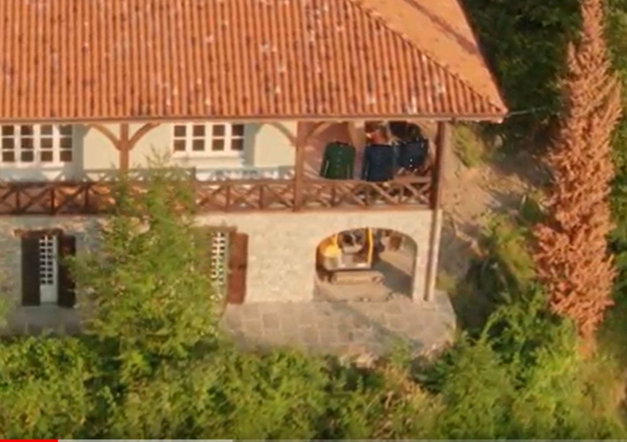 Навальный рассказал еще об одной итальянской вилле Соловьева и о его Maybach