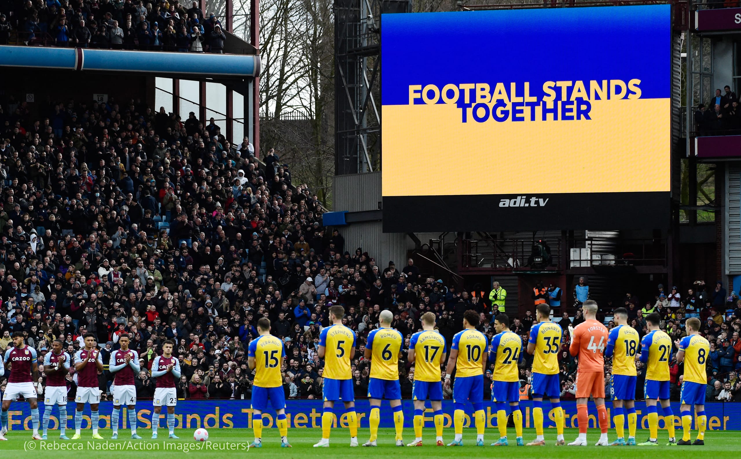 «Чемпионатов мира по футболу и хоккею для России уже нет». Комментатор Алексей Андронов о последствиях санкций для спорта