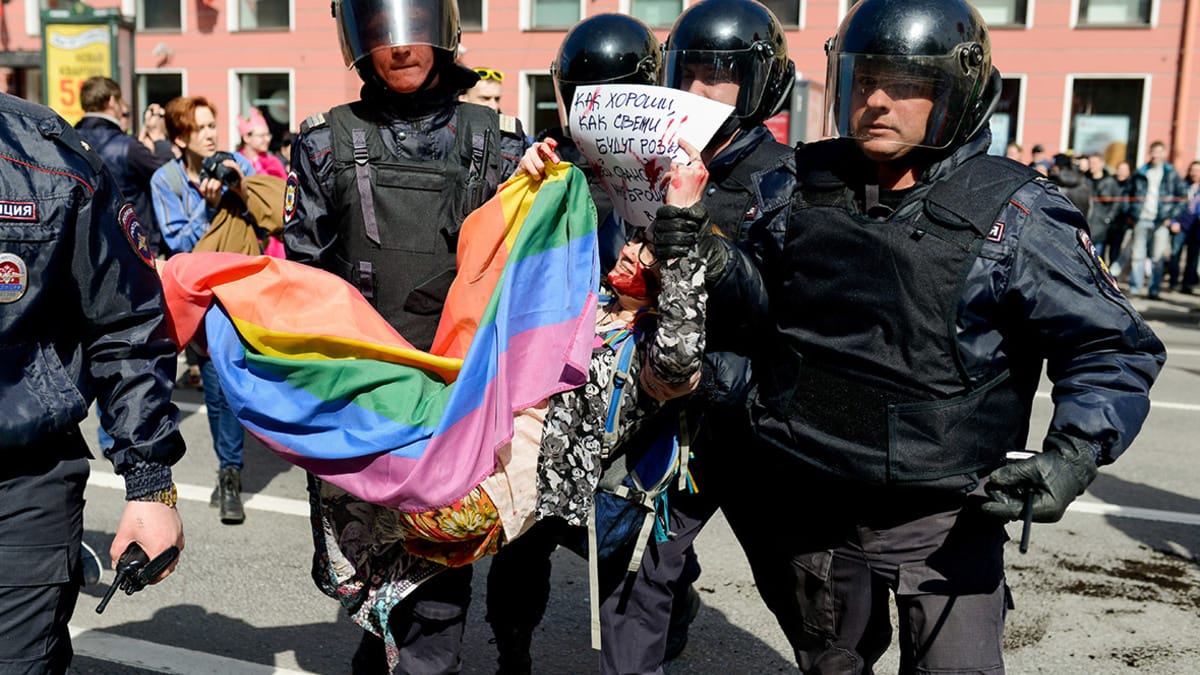 Соавтор законопроекта о «гей-пропаганде» Нина Останина назвала гомосексуальность аномалией и диагнозом