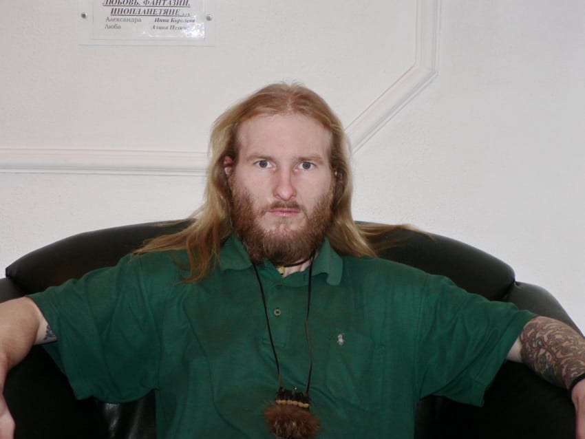 В спецприемнике, где умер активист Анатолий Березиков, заявили, что он покончил с собой