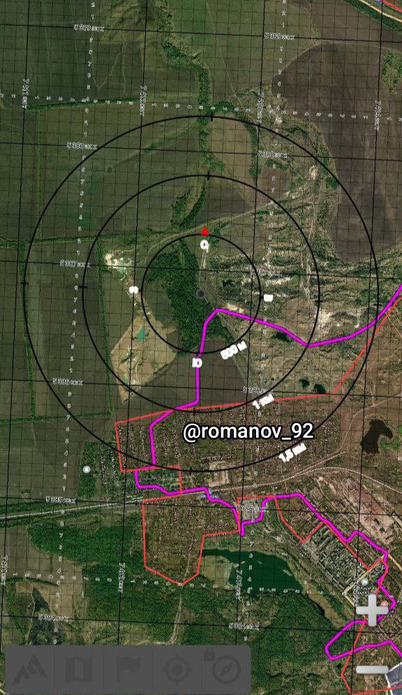 Линии боевого соприкосновения в Часовом Яре: красным — по официальной версии Минобороны РФ, фиолетовым — по версии Владимира Романова