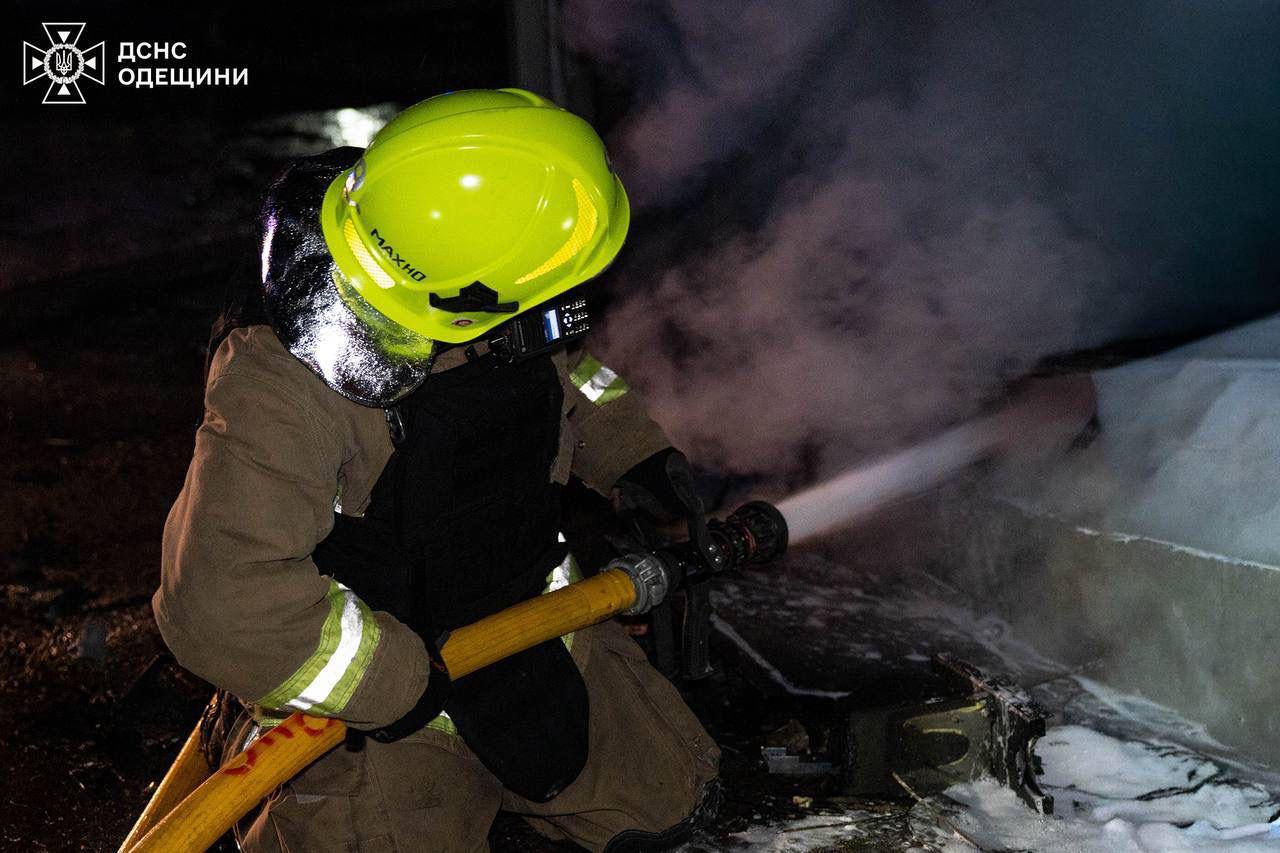 Последствия российского налета на Одессу в ночь на 12 декабря 2025